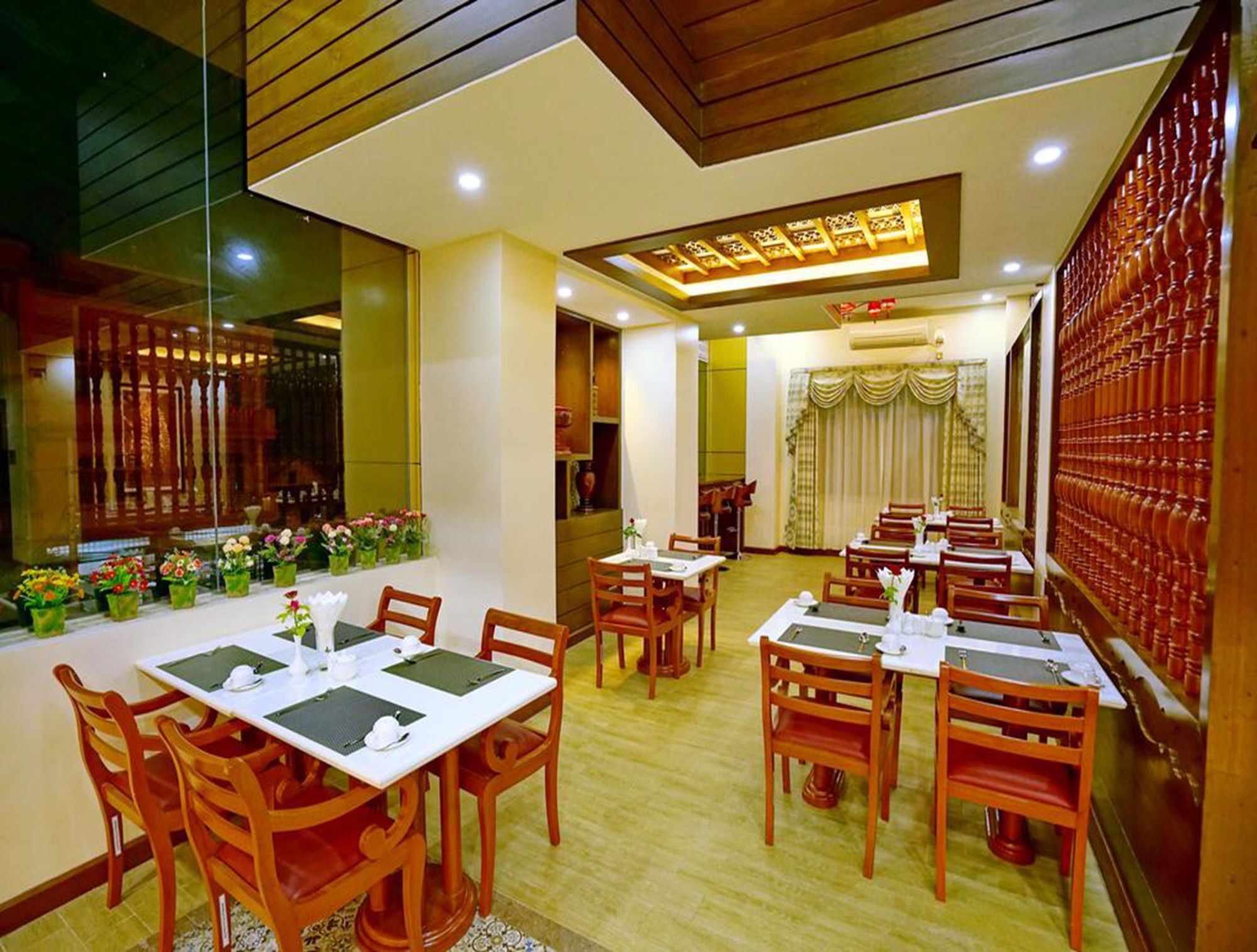 King Park Hotel Mandalay Eksteriør billede